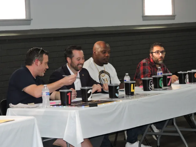 Off to the races: Democratic candidates take part in event